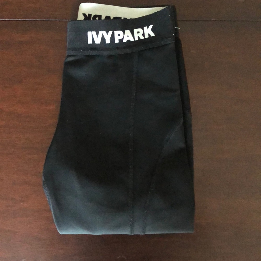 IVY PARK LONG BIKER SHORTS BLACK